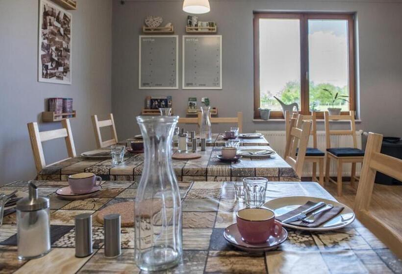 פנסיון Centru De Recreere Kentaur