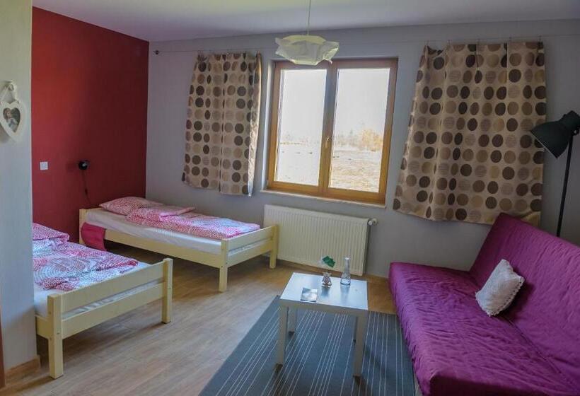 פנסיון Centru De Recreere Kentaur