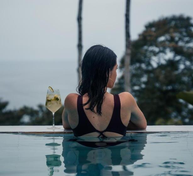 بنسيون Cerro Lobo