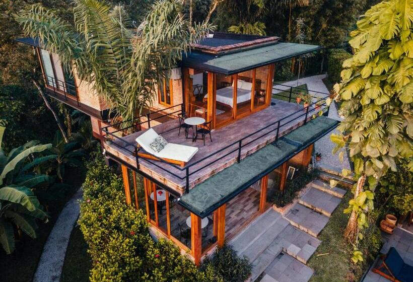 بنسيون Cerro Lobo