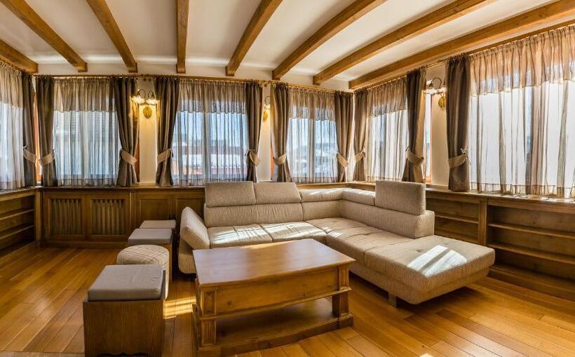 פנסיון Dacii Liberi Resort And Spa