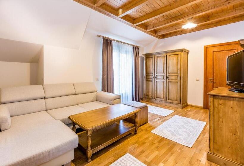 פנסיון Dacii Liberi Resort And Spa