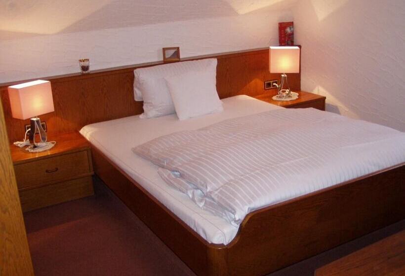 펜션 Gasthaus Zum Rothenberg