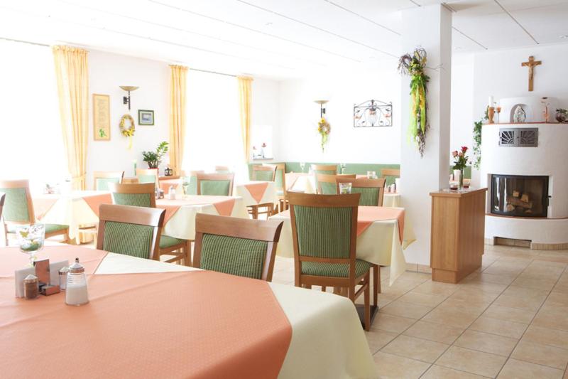 펜션 Gästehaus Am Rastberg