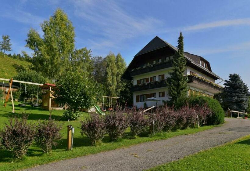 ペンション Gästehaus Bischof