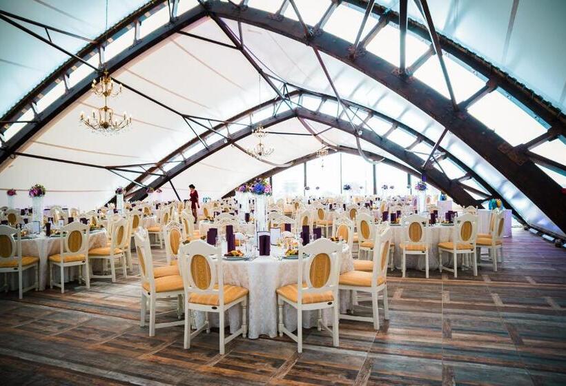 ペンション Hanul Moara Cu Noroc