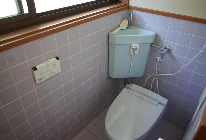 פנסיון Kashi Besso Takachiho