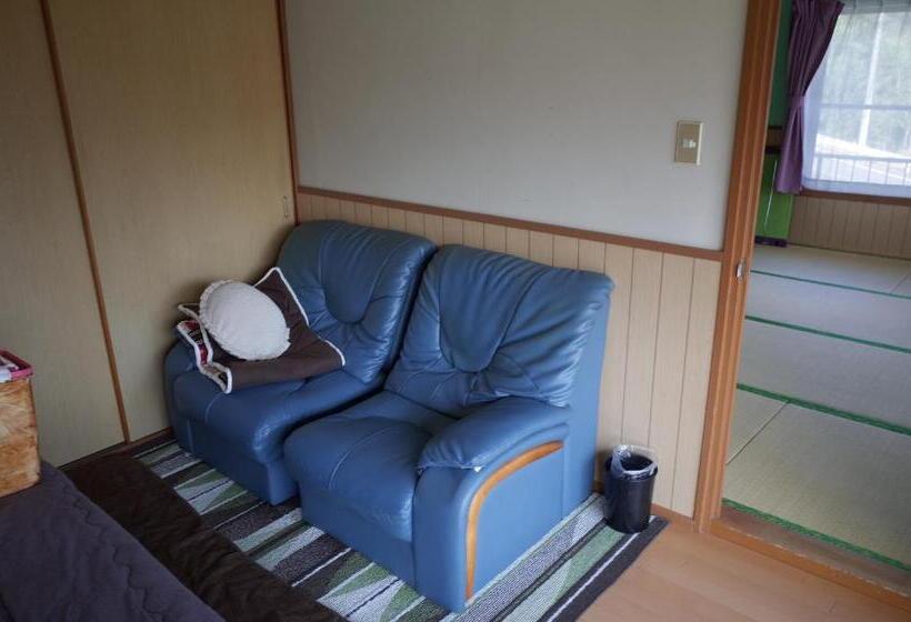 Pensão Kashi Besso Takachiho