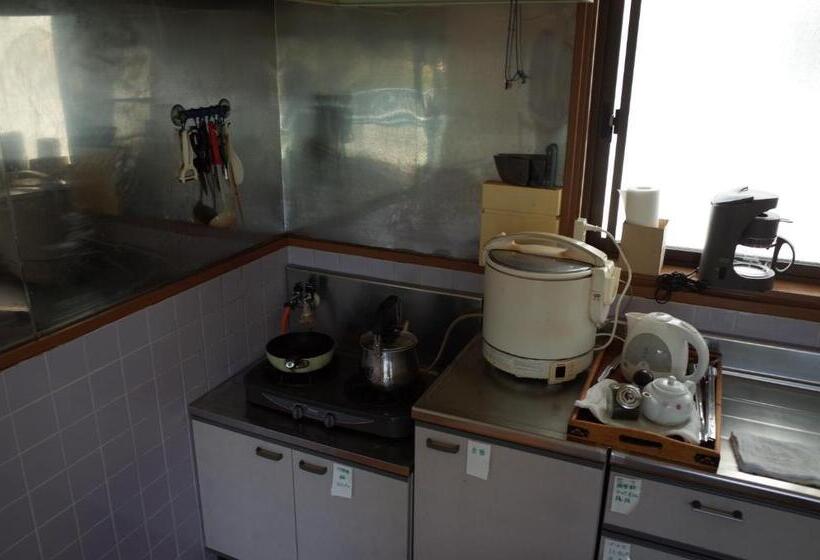 פנסיון Kashi Besso Takachiho