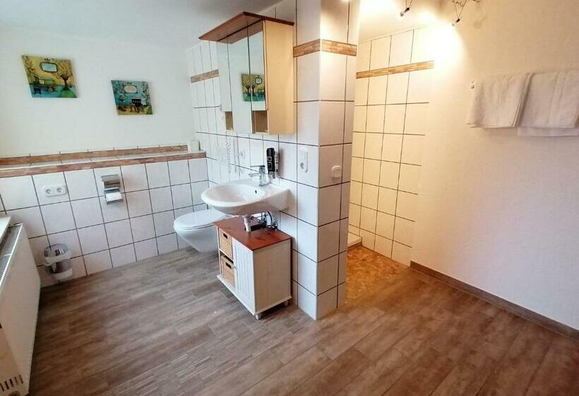 膳宿费 Landhotel Adler