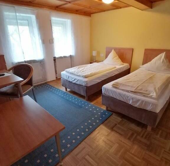 膳宿费 Landhotel Adler