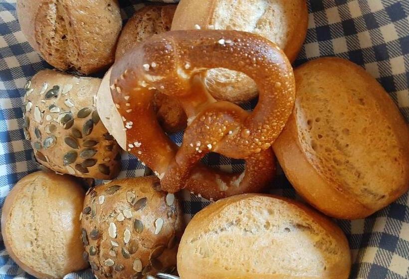 ペンション Landhaus Erna