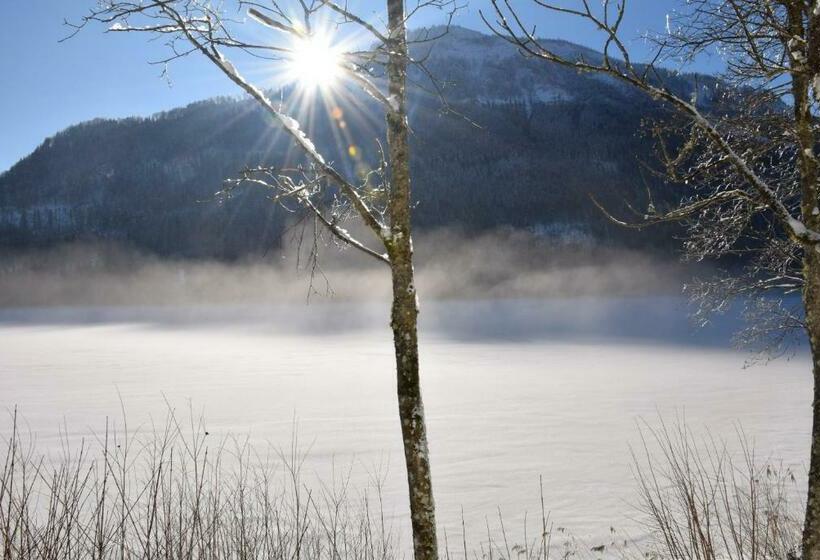 פנסיון Landhotel Zellerhof