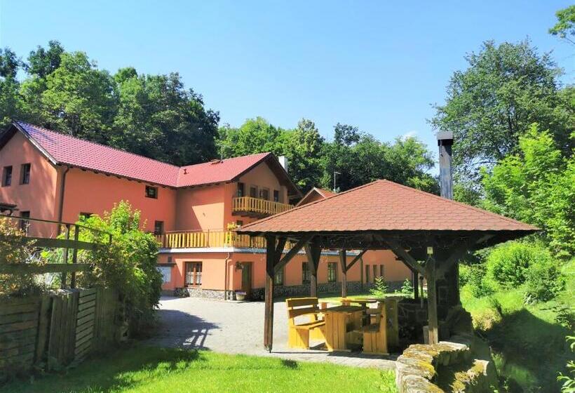 Пансион Penzion Liškův Mlýn