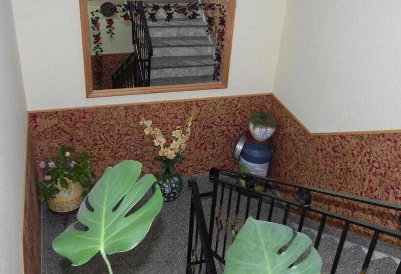 펜션 O Lar De Carmiña