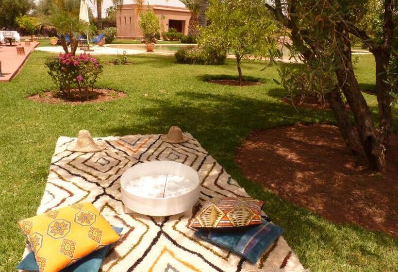 بنسيون Oasis Jena Marrakech