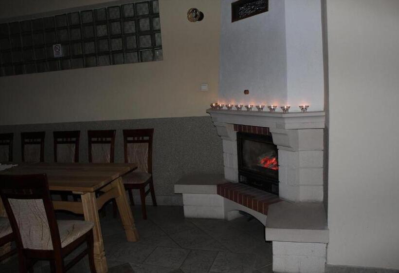 ペンション Penzion Lucs