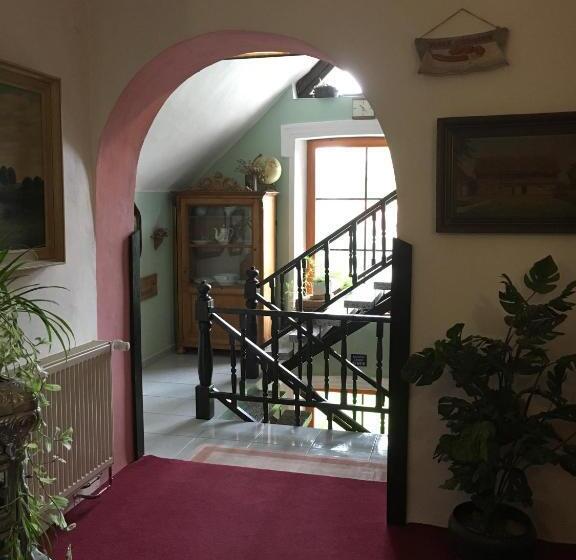 膳宿费 Penzion Prezident