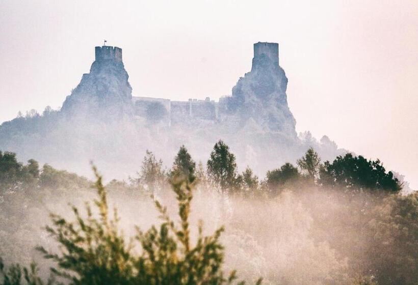 펜션 Penzion Recall