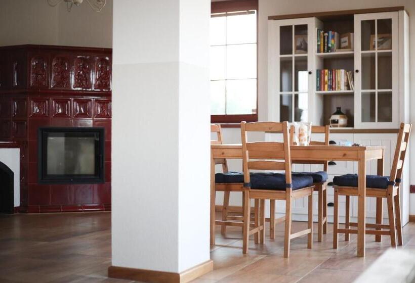 펜션 Penzion Recall