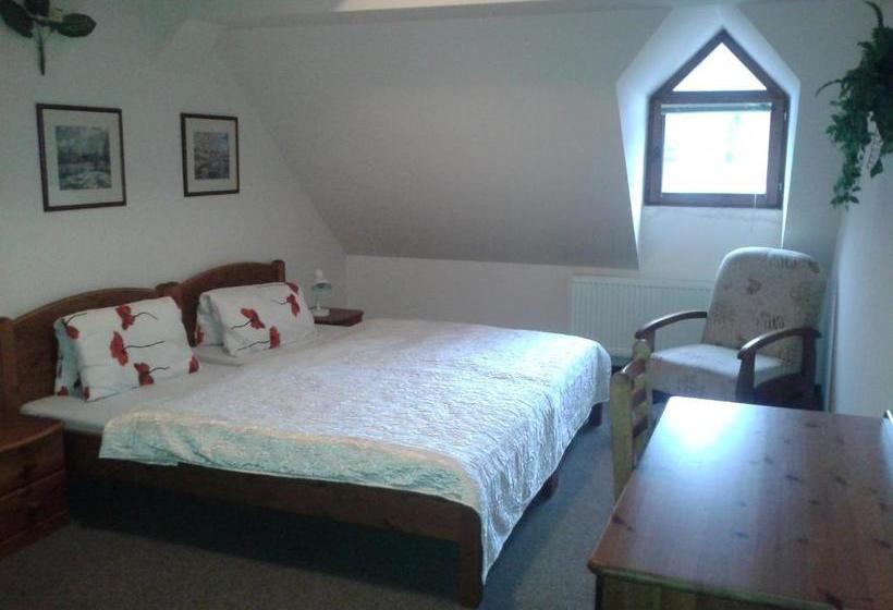 פנסיון Penzion Růžový Hrádek