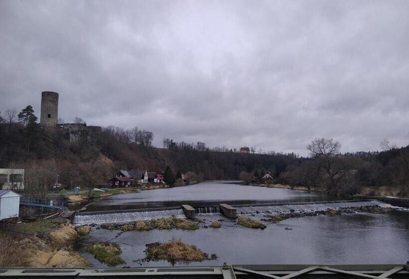 펜션 Penzion U Jezu Dobronice