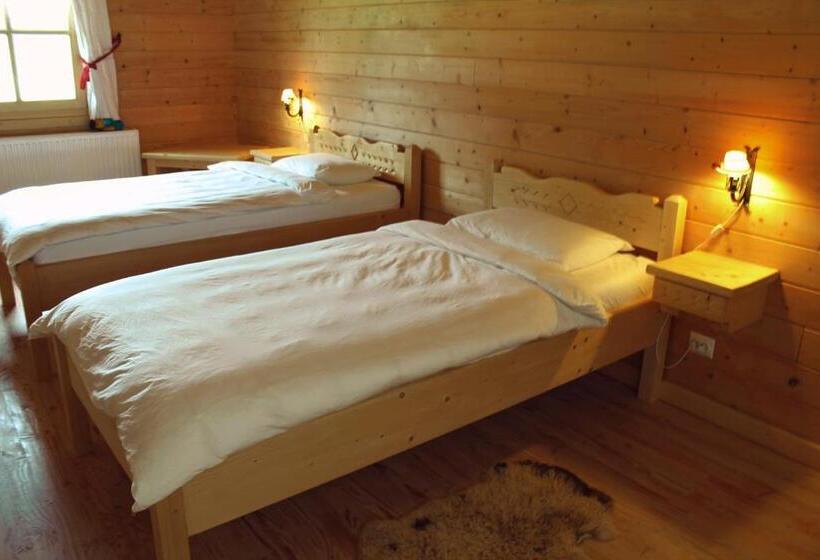 פנסיון Plai Cu Peri