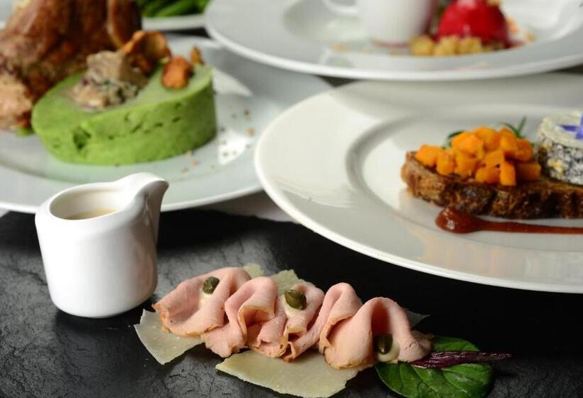 פנסיון & Restaurant Lengefelder Warte