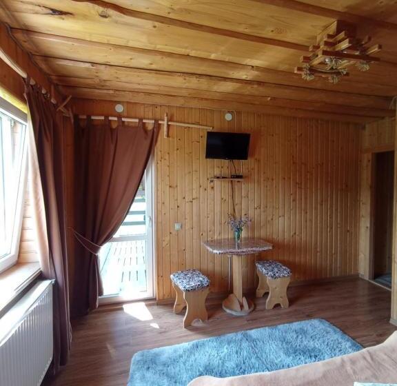 פנסיון Sadyba Sunny House