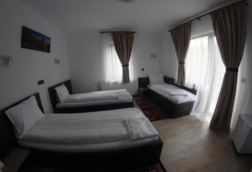 膳宿费 Casa Laur Cu Plajă Privată