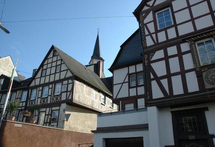 펜션 Weingut Gästehaus Karl Otto Nalbach
