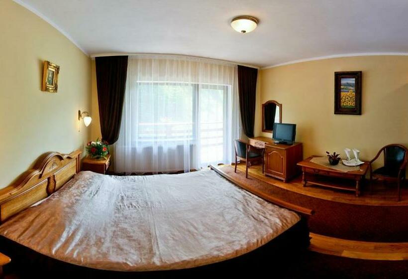 Pension Curmatura Stezii