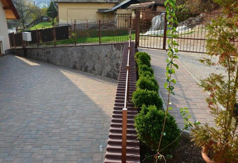 Penzión Skalná Ruža   Kövirózsa Panzió