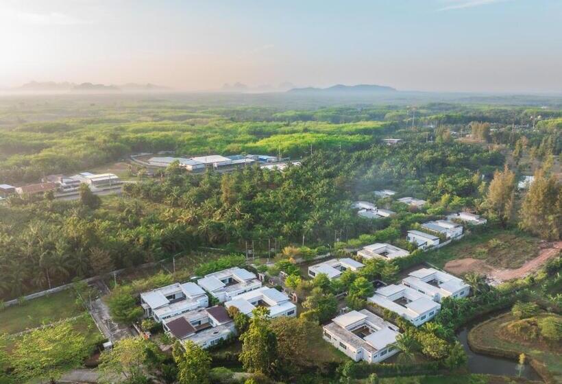 Resort Bor Saen Pool Villa