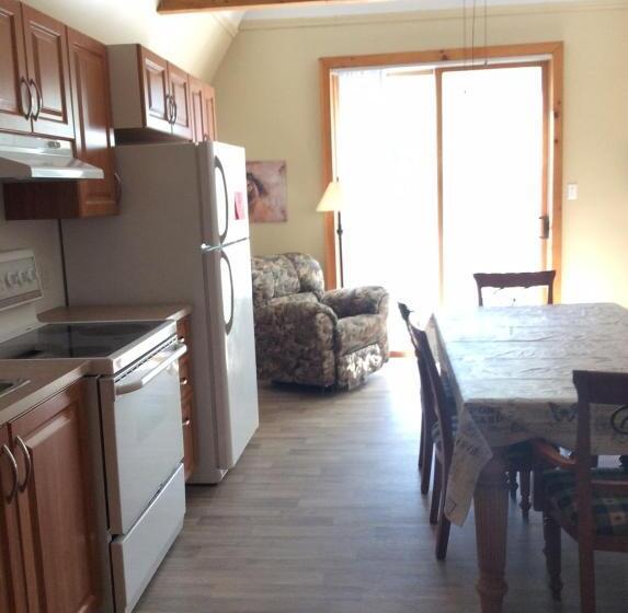 אתר נופש Camping Chalets Spas Pignons Rouges