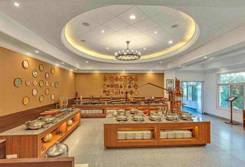 渡假胜地  Club Mahindra Kandaghat