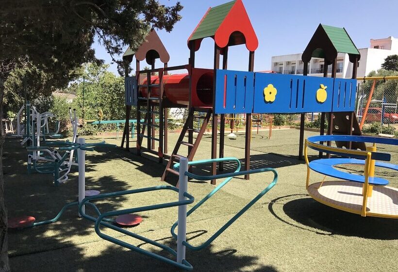 استراحتگاه Résidence Nardina Golden