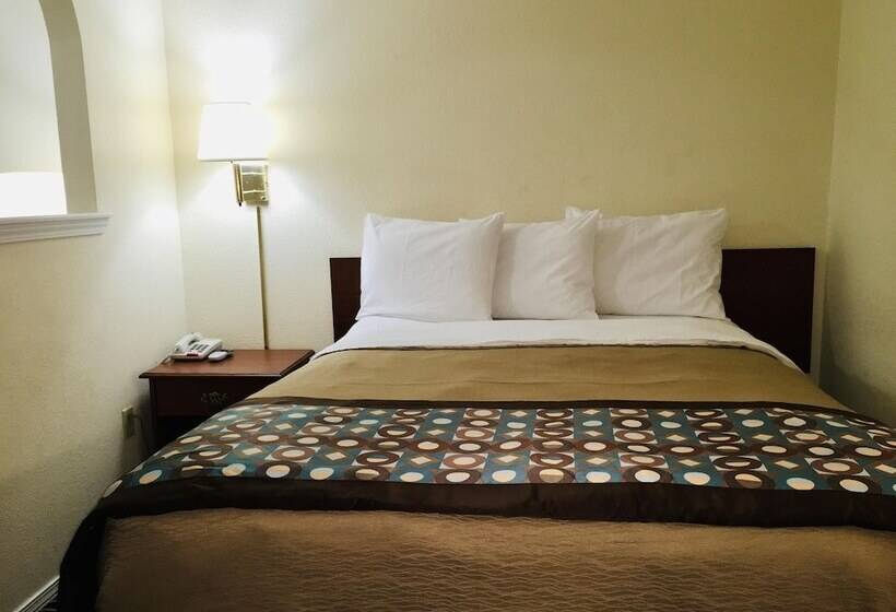 Suite 16 Motel