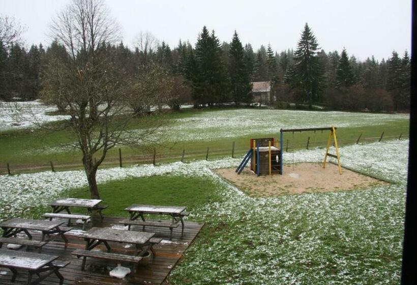 הוסטל Auberge De La Perdrix