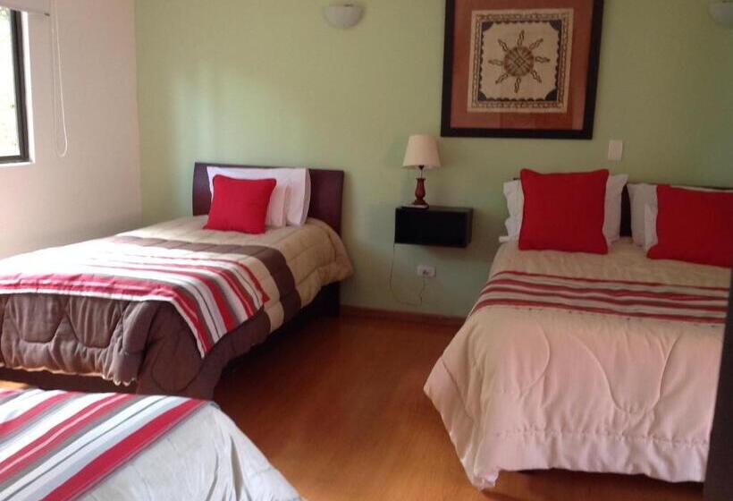 호스텔 Estancia Cucunuvaca