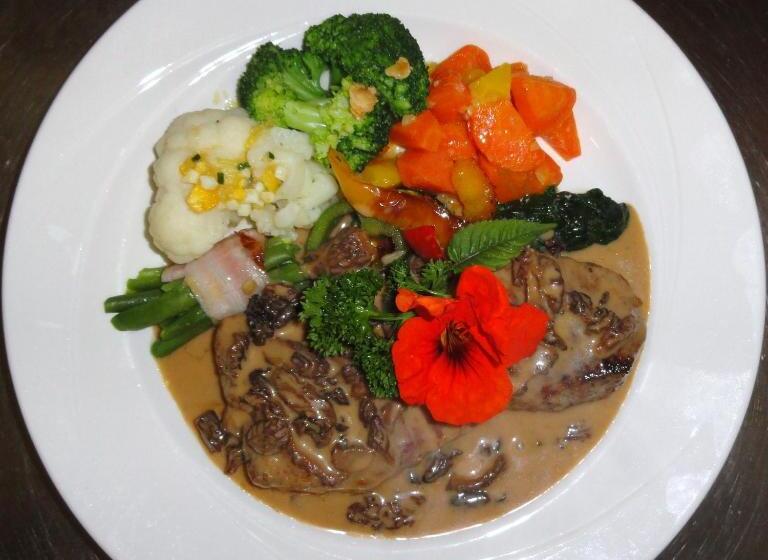 ユースホステル Garni Bären Rüegsau