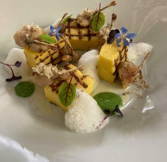 فندق صغير Locanda Guelfo