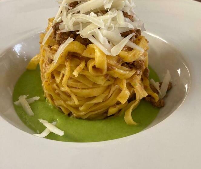 فندق صغير Locanda Guelfo