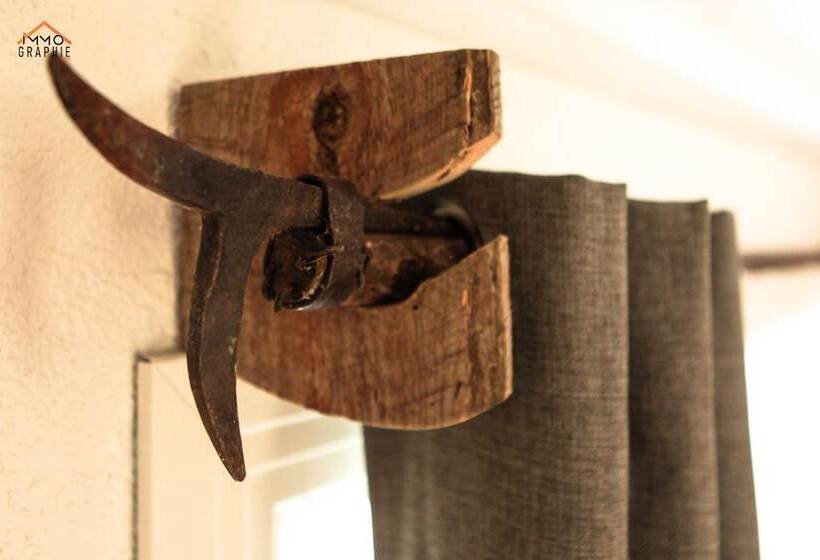 ユースホステル Maison Cadorette