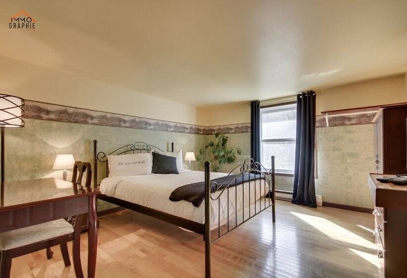 ユースホステル Maison Cadorette