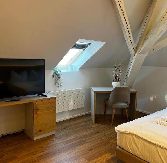 فندق صغير Smartroom Hotel Rössli Hunzenschwil