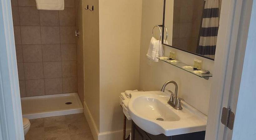 فندق صغير The Whitetail And Suites