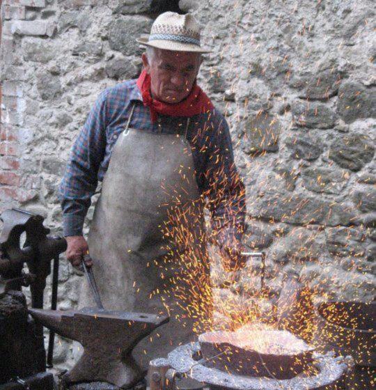 مبيت وإفطار Agriturismo Mulino Marghen   Restored Watermill   Retreat Center