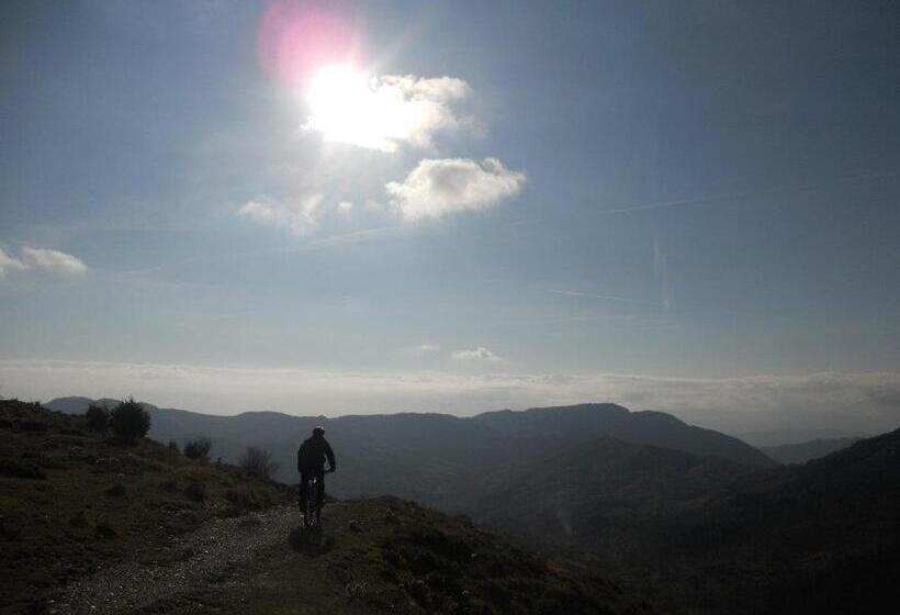 مبيت وإفطار Agriturismo Mulino Marghen   Restored Watermill   Retreat Center