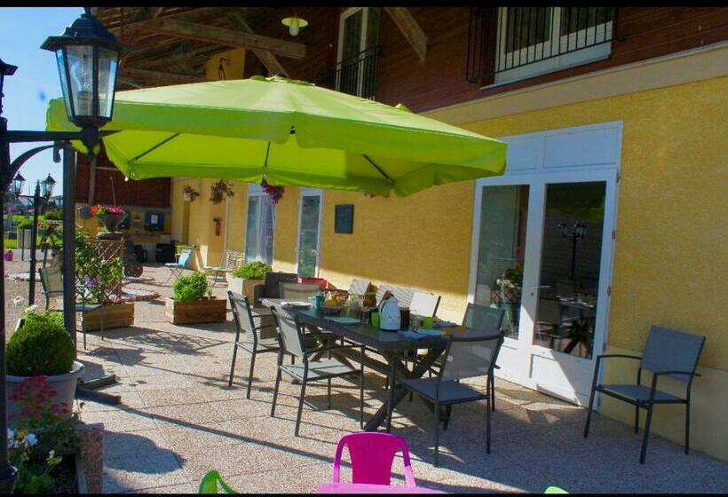 مبيت وإفطار Chambres D Hôtes Aux Portes Des Tumuli